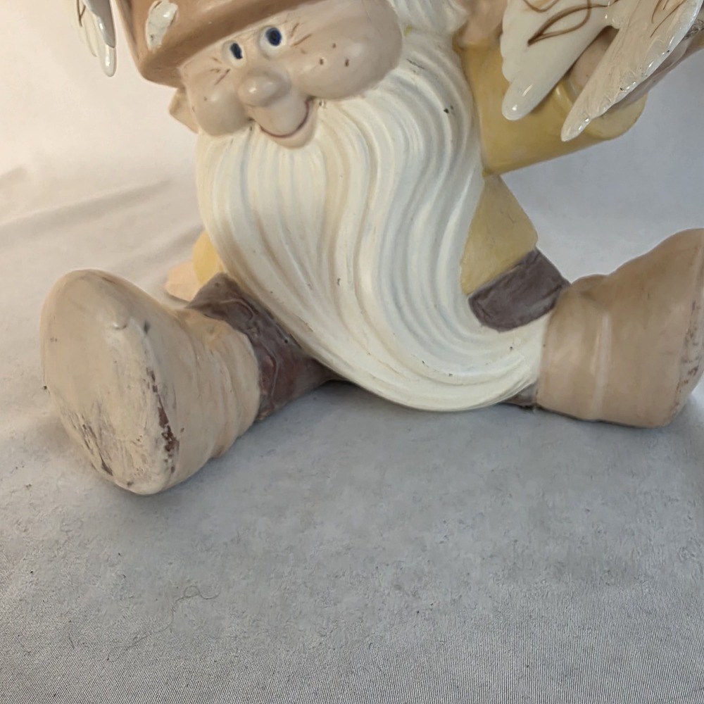 Vintage Dona 1542 Hand Painted Cracked Pot Garden Gnome w/ Homco 70s Butterflies - Picture 5 of 11